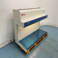 Thermo Scientific Heraguard Eco Laminar Flow Hood image 0